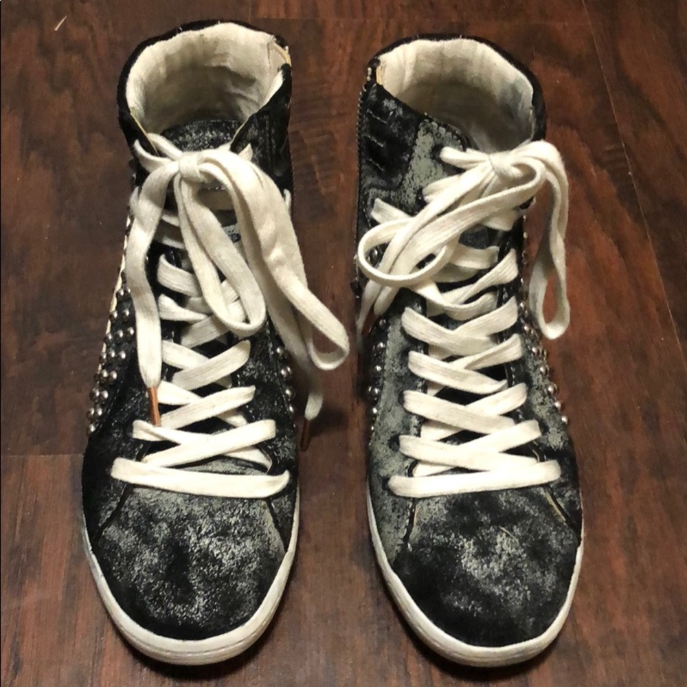 Dolce Vita Sneakers